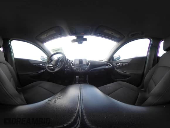 2020 Chevrolet Malibu LT with VIN 1G1ZD5ST3LF098810, listed as a IAAI auction lot 43438532 with 140,976 mi miles and . Bid and sale history available at DreamBid. Image 18.