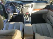 ✅ 2011 Subaru Outback Limited Power Moon • VIN: 4S4BRDKC8B2398011 • Лот: 92424035. Опубликован ранее на Copart с пробегом 335 154 миль. Бесплатный доступ к архиву аукционных продаж из США и подробный отчёт об истории автомобиля на DreamBid. Изображение 8.