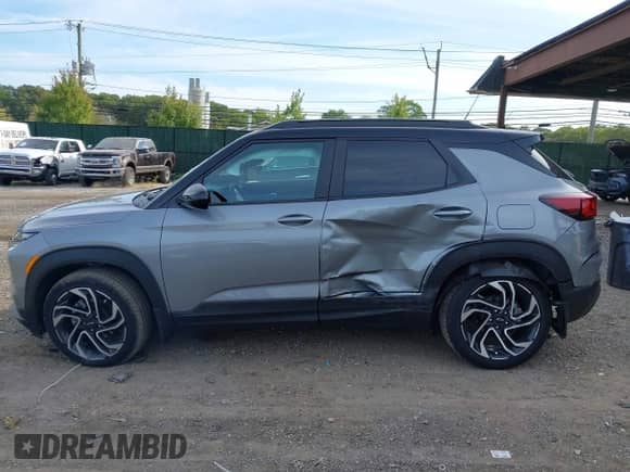 2025 Chevrolet TrailBlazer RS с VIN KL79MUSL2SB031992, выставлен на аукционе IAAI как лот 43342686 с пробегом 13 975 миль миль и . История ставок и продаж доступна на DreamBid. Изображение 14.