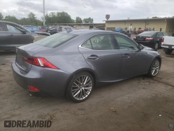 ✅ 2014 Lexus IS 250 • VIN: JTHCF1D20E5009108 • Lot: 58121994. Listed on Copart with 78,346 mi. Free auction sales archive from the USA and detailed vehicle history report at DreamBid. Image 3.