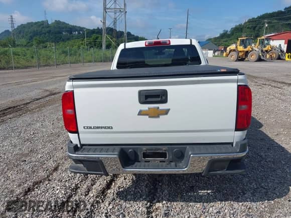 2017 Chevrolet Colorado 4WD Work Truck с VIN 1GCHTBEA7H1257931, выставлен на аукционе IAAI как лот 42840527 с пробегом 66 382 миль миль и . История ставок и продаж доступна на DreamBid. Изображение 17.