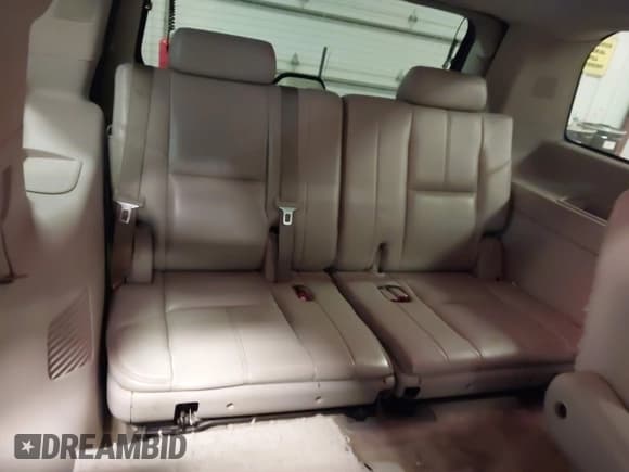 ✅ 2007 Chevrolet Tahoe LT • VIN: 1GNFK13097J135432 • Lot: 43826710. Listed on IAAI with Not provided. Free auction sales archive from the USA and detailed vehicle history report at DreamBid. Image 13.