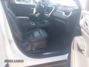 ✅ 2023 GMC Acadia SLT • VIN: 1GKKNML47PZ155011 • Лот: 43295639. Опубликован ранее на IAAI с пробегом 61 622 миль. Бесплатный доступ к архиву аукционных продаж из США и подробный отчёт об истории автомобиля на DreamBid. Изображение 5.