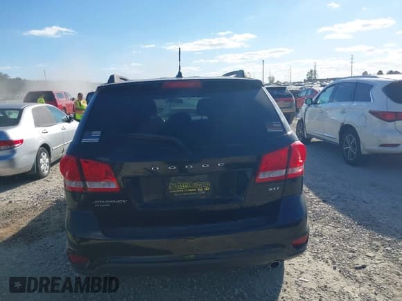 ✅ 2015 Dodge Journey SXT • VIN: 3C4PDDBG4FT526230 • Lot: 43434564. Wystawiony na IAAI z przebiegiem 188 424 mil. Bezpłatny archiwum sprzedaży aukcyjnych z USA i szczegółowy raport historii pojazdu na DreamBid. Zdjęcie 16.