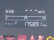 ✅ 2017 Hyundai Elantra Limited • VIN: 5NPD84LF9HH128513 • Lot: 43621700. Listed on IAAI with 175,891 mi. Free auction sales archive from the USA and detailed vehicle history report at DreamBid. Image 16.