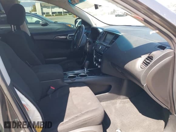 ✅ 2015 Nissan Pathfinder SV • VIN: 5N1AR2MN5FC672294 • Lot: 43225152. Wystawiony na IAAI z przebiegiem 144 846 mil. Bezpłatny archiwum sprzedaży aukcyjnych z USA i szczegółowy raport historii pojazdu na DreamBid. Zdjęcie 5.