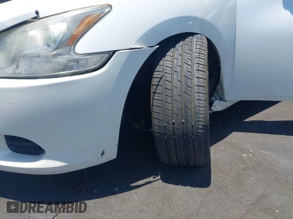 ✅ 2013 Nissan Maxima SV • VIN: 1N4AA5AP1DC835884 • Lot: 42715173. Listed on IAAI with Not provided. Free auction sales archive from the USA and detailed vehicle history report at DreamBid. Image 14.