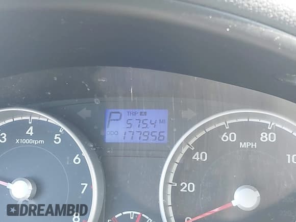 ✅ 2010 Hyundai Accent GLS • VIN: KMHCN4AC1AU414036 • Лот: 42301191. Опубликован ранее на IAAI с пробегом 177 955 миль. Бесплатный доступ к архиву аукционных продаж из США и подробный отчёт об истории автомобиля на DreamBid. Изображение 7.