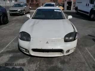 ✅ 1999 Mitsubishi 3000GT • VIN: JA3AM44H2XY002634 • Lot: 73501144. Wystawiony na Copart z przebiegiem 70 229 mil. Bezpłatny archiwum sprzedaży aukcyjnych z USA i szczegółowy raport historii pojazdu na DreamBid. Zdjęcie 5.