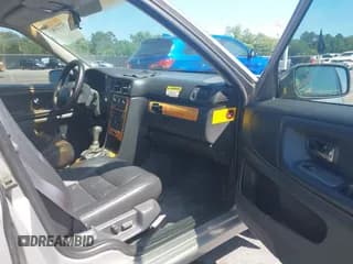 ✅ 1998 Volvo S70 • VIN: YV1LS5342W1453472 • Lot: 42124567. Listed on IAAI with 336,843 mi. Free auction sales archive from the USA and detailed vehicle history report at DreamBid. Image 5.