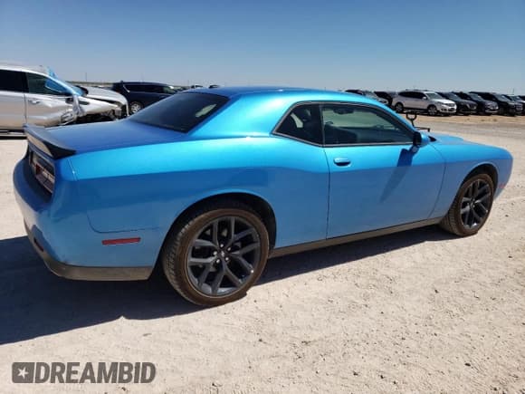 ✅ 2023 Dodge Challenger SXT • VIN: 2C3CDZAG3PH581909 • Lot: 60355014. Wystawiony na Copart z przebiegiem 3 129 mil. Bezpłatny archiwum sprzedaży aukcyjnych z USA i szczegółowy raport historii pojazdu na DreamBid. Zdjęcie 3.