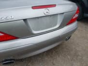 ✅ 2007 Mercedes-Benz SL 550 • VIN: WDBSK71F87F118561 • Lot: 42852719. Wystawiony na IAAI z przebiegiem 98 415 mil. Bezpłatny archiwum sprzedaży aukcyjnych z USA i szczegółowy raport historii pojazdu na DreamBid. Zdjęcie 6.