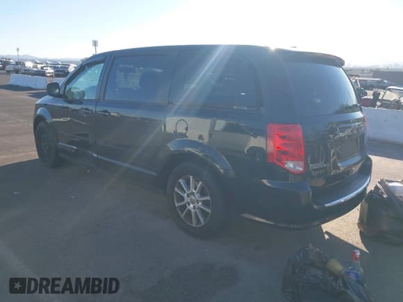 ✅ 2012 Dodge Grand Caravan R/T • VIN: 2C4RDGEG0CR336445 • Лот: 43502977. Опубликован ранее на IAAI с пробегом 159 177 миль. Бесплатный доступ к архиву аукционных продаж из США и подробный отчёт об истории автомобиля на DreamBid. Изображение 3.