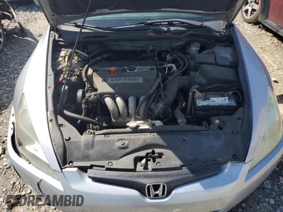 ✅ 2003 Honda Accord LX • VIN: 1HGCM722X3A019972 • Lot: 52675965. Listed on Copart with 247,333 mi. Free auction sales archive from the USA and detailed vehicle history report at DreamBid. Image 11.