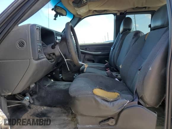 2006 Chevrolet Silverado 1500 LS с VIN 1GCEC19X66Z227782, выставлен на аукционе Copart как лот 70480664 с пробегом 263 395 миль миль и Списание • Salvage title. История ставок и продаж доступна на DreamBid. Изображение 7.