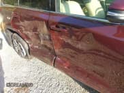 ✅ 2018 Toyota Highlander SE • VIN: 5TDJZRFH6JS809674 • Lot: 43237948. Listed on IAAI with 109,682 mi. Free auction sales archive from the USA and detailed vehicle history report at DreamBid. Image 6.