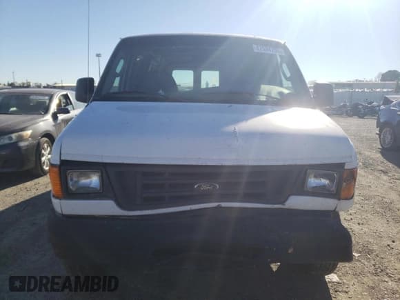 ✅ 2003 Ford Econoline Cargo Super • VIN: 1FTNS24L73HB81670 • Lot: 87534755. Wystawiony na Copart z przebiegiem 400 136 mil. Bezpłatny archiwum sprzedaży aukcyjnych z USA i szczegółowy raport historii pojazdu na DreamBid. Zdjęcie 5.