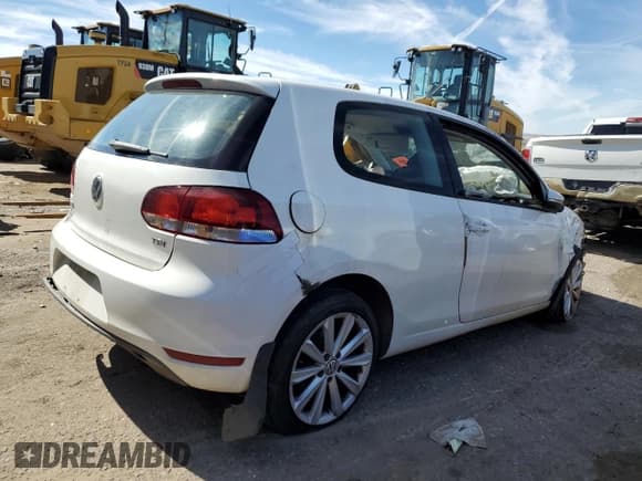 ✅ 2013 Volkswagen Golf TDI w/Tech Pkg • VIN: WVWBM7AJ1DW094731 • Лот: 74845404. Опубликован ранее на Copart с пробегом 122 719 миль. Бесплатный доступ к архиву аукционных продаж из США и подробный отчёт об истории автомобиля на DreamBid. Изображение 3.