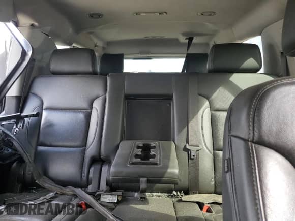 2019 Chevrolet Suburban LT with VIN 1GNSKHKC6KR202548, listed as a Copart auction lot 60195714 with 156,087 mi miles and Salvage title. Bid and sale history available at DreamBid. Image 10.