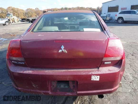 ✅ 2005 Mitsubishi Galant ES • VIN: 4A3AB36F95E033131 • Lot: 43653094. Listed on IAAI with 205,070 mi. Free auction sales archive from the USA and detailed vehicle history report at DreamBid. Image 16.