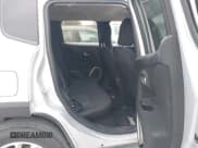 ✅ 2017 Jeep Renegade Latitude • VIN: ZACCJABB5HPF77577 • Лот: 43556264. Опубликован ранее на IAAI с пробегом 103 552 миль. Бесплатный доступ к архиву аукционных продаж из США и подробный отчёт об истории автомобиля на DreamBid. Изображение 8.