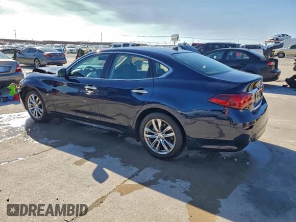 ✅ 2018 Infiniti Q70 Luxe • VIN: JN1BY1AP9JM181065 • Lot: 94047255. Listed on Copart with 53,361 mi. Free auction sales archive from the USA and detailed vehicle history report at DreamBid. Image 2.