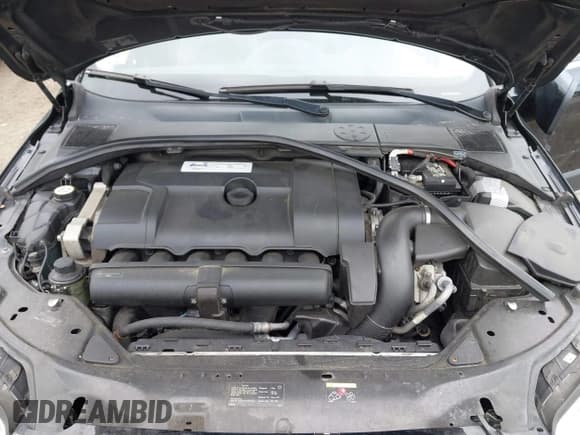 ✅ 2012 Volvo XC70 3.2L • VIN: YV4952BZXC1132260 • Lot: 42334261. Wystawiony na IAAI z przebiegiem 236 195 mil. Bezpłatny archiwum sprzedaży aukcyjnych z USA i szczegółowy raport historii pojazdu na DreamBid. Zdjęcie 10.