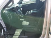 ✅ 2019 Chevrolet Silverado 1500 LT • VIN: 1GCRWCED8KZ349666 • Lot: 68882064. Wystawiony na Copart z przebiegiem 106 901 mil. Bezpłatny archiwum sprzedaży aukcyjnych z USA i szczegółowy raport historii pojazdu na DreamBid. Zdjęcie 7.