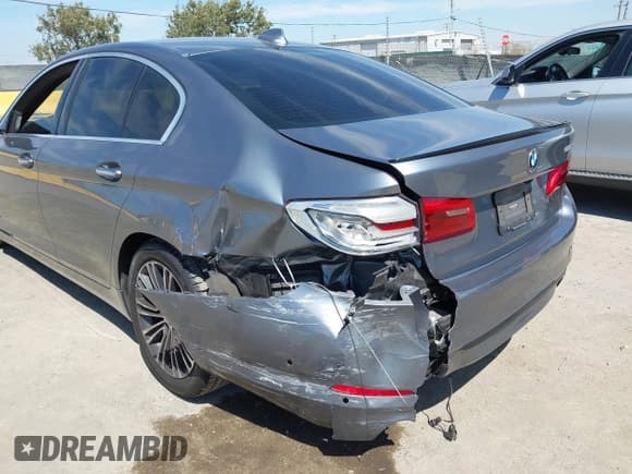 ✅ 2017 BMW 5 Series 530i • VIN: WBAJA5C36HG893781 • Lot: 43151248. Listed on IAAI with 71,084 mi. Free auction sales archive from the USA and detailed vehicle history report at DreamBid. Image 6.