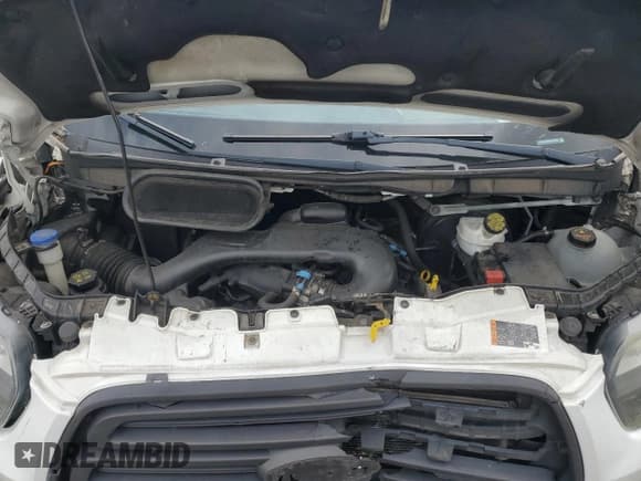 ✅ 2015 Ford Transit Cargo • VIN: 1FTNR1YM9FKA13366 • Лот: 57946755. Опубликован ранее на Copart с пробегом 129 500 миль. Бесплатный доступ к архиву аукционных продаж из США и подробный отчёт об истории автомобиля на DreamBid. Изображение 12.