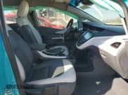 ✅ 2020 Chevrolet Bolt EV Premier • VIN: 1G1FZ6S00L4131791 • Lot: 73704604. Wystawiony na Copart z przebiegiem 29 362 mil. Bezpłatny archiwum sprzedaży aukcyjnych z USA i szczegółowy raport historii pojazdu na DreamBid. Zdjęcie 7.