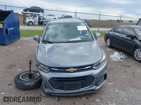 ✅ 2020 Chevrolet Trax LS • VIN: 3GNCJKSB3LL293007 • Lot: 42159745. Listed on IAAI with 31,226 mi. Free auction sales archive from the USA and detailed vehicle history report at DreamBid. Image 12.