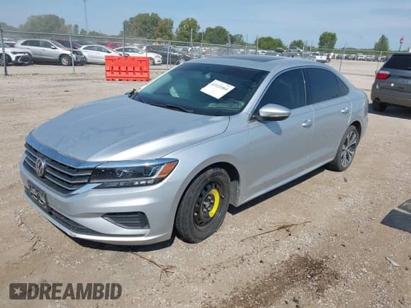 ✅ 2021 Volkswagen Passat SE • VIN: 1VWSA7A30MC011301 • Lot: 43121064. Listed on IAAI with 87,302 mi. Free auction sales archive from the USA and detailed vehicle history report at DreamBid. Image 16.