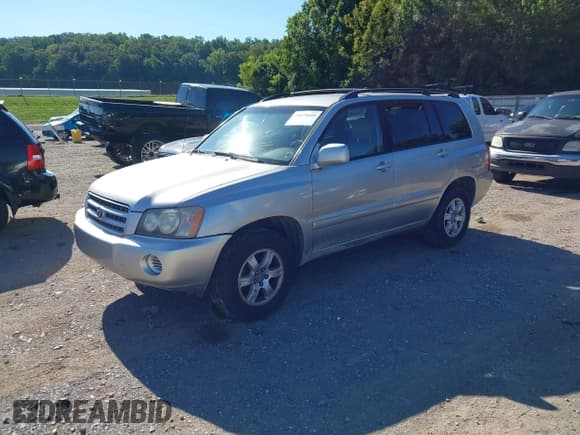 ✅ 2001 Toyota Highlander • VIN: JTEGD21A410010601 • Лот: 43079600. Опубликован ранее на IAAI с пробегом 199 212 миль. Бесплатный доступ к архиву аукционных продаж из США и подробный отчёт об истории автомобиля на DreamBid. Изображение 2.