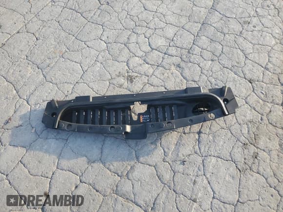 ✅ 2022 Chevrolet Silverado 1500 RST • VIN: 1GCUYEED2NZ234971 • Lot: 92379515. Wystawiony na Copart z przebiegiem 57 586 mil. Bezpłatny archiwum sprzedaży aukcyjnych z USA i szczegółowy raport historii pojazdu na DreamBid. Zdjęcie 12.