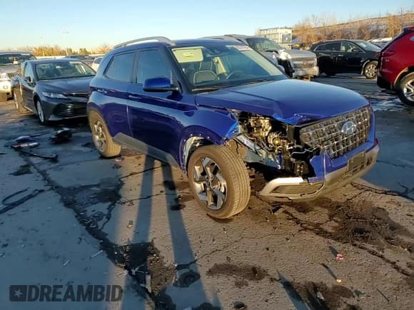 ✅ 2022 Hyundai Venue SEL • VIN: KMHRC8A37NU193054 • Lot: 80243764. Listed on Copart with 11,233 mi. Free auction sales archive from the USA and detailed vehicle history report at DreamBid. Image 15.