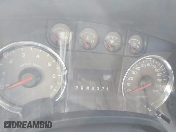 ✅ 2010 Ford F-150 XL • VIN: 1FTEX1E82AFA58311 • Lot: 42252027. Listed on IAAI with Not provided. Free auction sales archive from the USA and detailed vehicle history report at DreamBid. Image 14.