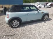 ✅ 2012 MINI Convertible • VIN: WMWZN3C5XCT134595 • Lot: 52752455. Wystawiony na Copart z przebiegiem 145 915 mil. Bezpłatny archiwum sprzedaży aukcyjnych z USA i szczegółowy raport historii pojazdu na DreamBid. Zdjęcie 3.