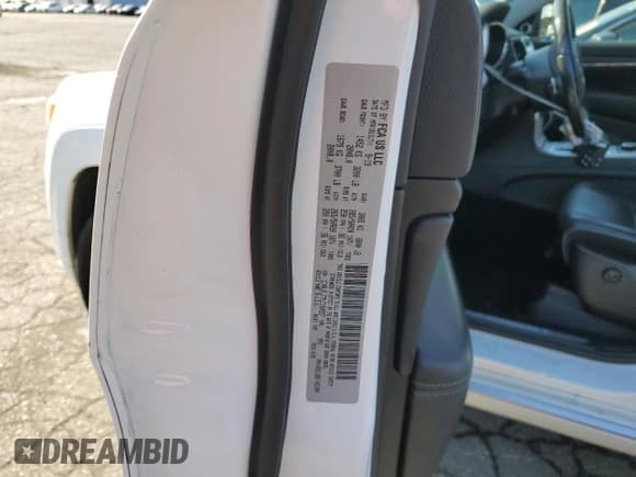 ✅ 2020 Jeep Grand Cherokee Summit • VIN: 1C4RJFJT7LC164557 • Лот: 90317345. Опубликован ранее на Copart с пробегом 72 985 миль. Бесплатный доступ к архиву аукционных продаж из США и подробный отчёт об истории автомобиля на DreamBid. Изображение 13.