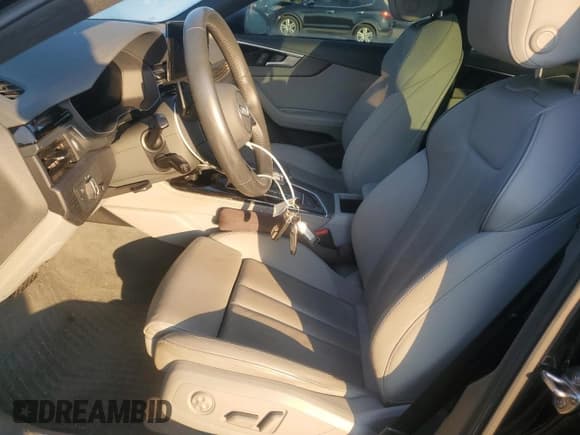 ✅ 2020 Audi A4 Premium Plus • VIN: WAUENAF42LA071395 • Lot: 80265075. Listed on Copart with 51,283 mi. Free auction sales archive from the USA and detailed vehicle history report at DreamBid. Image 7.