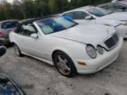 ✅ 2002 Mercedes-Benz CLK 320/430 • VIN: WDBLK65G52T109375 • Лот: 71832724. Опубликован ранее на Copart с пробегом 207 707 миль. Бесплатный доступ к архиву аукционных продаж из США и подробный отчёт об истории автомобиля на DreamBid. Изображение 4.