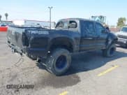 ✅ 2006 Toyota Tacoma • VIN: 5TEMU52NX6Z193763 • Lot: 42760890. Wystawiony na IAAI z przebiegiem 232 694 mil. Bezpłatny archiwum sprzedaży aukcyjnych z USA i szczegółowy raport historii pojazdu na DreamBid. Zdjęcie 4.