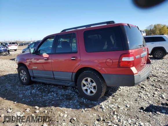 ✅ 2007 Ford Expedition XLT • VIN: 1FMFU16577LA94597 • Lot: 82760755. Wystawiony na Copart z przebiegiem 90 458 mil. Bezpłatny archiwum sprzedaży aukcyjnych z USA i szczegółowy raport historii pojazdu na DreamBid. Zdjęcie 2.