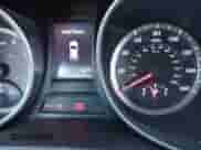 2015 Hyundai Santa Fe z VIN 5XYZTDLBXFG266793, wystawiony jako IAAI lot #43588575 z przebiegiem 129 838 mil mil oraz . Historia ofert i sprzedaży dostępna na DreamBid. Obrazek 15.