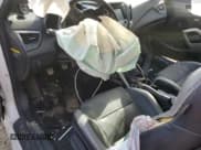 ✅ 2016 Hyundai Veloster Turbo Rally Edition • VIN: KMHTC6AE1GU283461 • Lot: 42947155. Wystawiony na Copart z przebiegiem 81 484 mil. Bezpłatny archiwum sprzedaży aukcyjnych z USA i szczegółowy raport historii pojazdu na DreamBid. Zdjęcie 8.