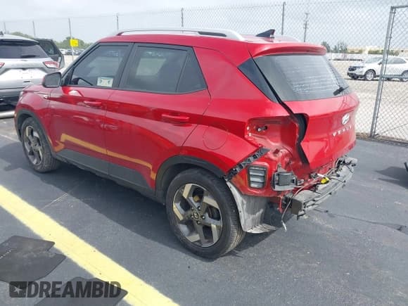 ✅ 2021 Hyundai Venue SEL • VIN: KMHRC8A38MU070653 • Lot: 42428107. Listed on IAAI with 49,423 mi. Free auction sales archive from the USA and detailed vehicle history report at DreamBid. Image 3.