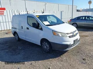 ✅ 2015 Chevrolet City Express Cargo LS • VIN: 3N63M0YN3FK722482 • Lot: 43392991. Wystawiony na IAAI z przebiegiem 128 599 mil. Bezpłatny archiwum sprzedaży aukcyjnych z USA i szczegółowy raport historii pojazdu na DreamBid. Zdjęcie 1.