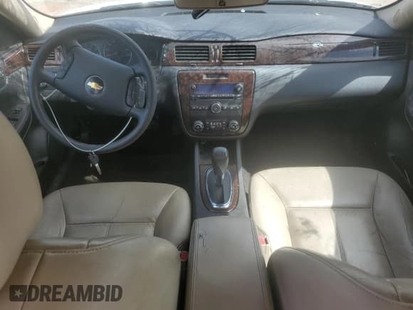 ✅ 2016 Chevrolet Impala LTZ • VIN: 2G1WC5E31G1127803 • Лот: 45524374. Опубликован ранее на Copart с пробегом 118 016 миль. Бесплатный доступ к архиву аукционных продаж из США и подробный отчёт об истории автомобиля на DreamBid. Изображение 8.