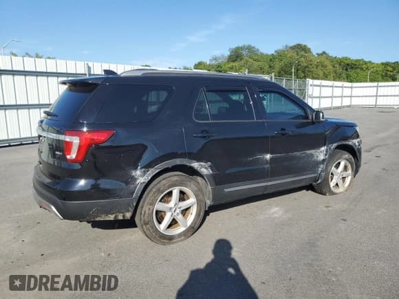✅ 2016 Ford Explorer XLT • VIN: 1FM5K8D86GGC70605 • Lot: 80029755. Wystawiony na Copart z przebiegiem 164 965 mil. Bezpłatny archiwum sprzedaży aukcyjnych z USA i szczegółowy raport historii pojazdu na DreamBid. Zdjęcie 3.