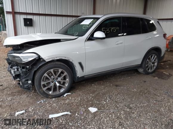✅ 2022 BMW X5 sDrive40i • VIN: 5UXCR4C05N9L80881 • Lot: 42650720. Listed on IAAI with 53,759 mi. Free auction sales archive from the USA and detailed vehicle history report at DreamBid. Image 18.